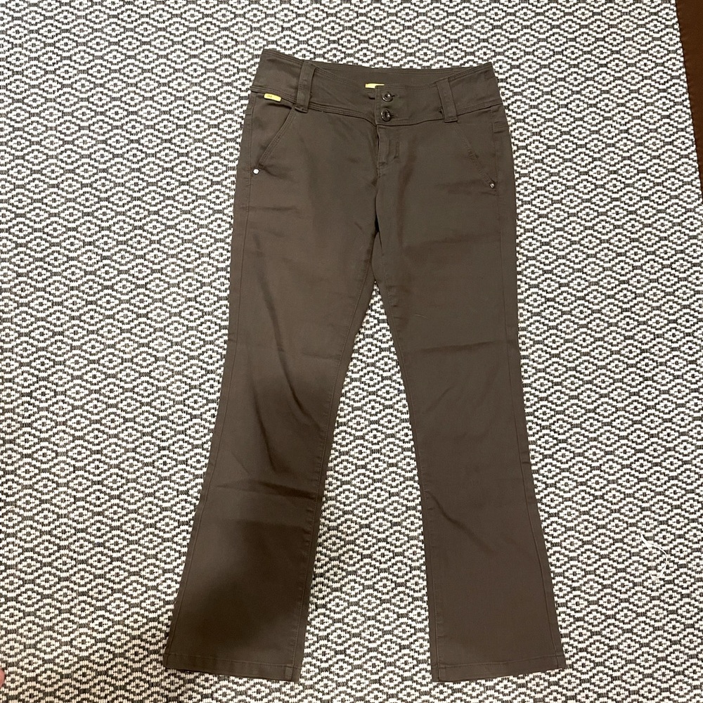 Lole mid-rise bootcut pants- women’s size 6.